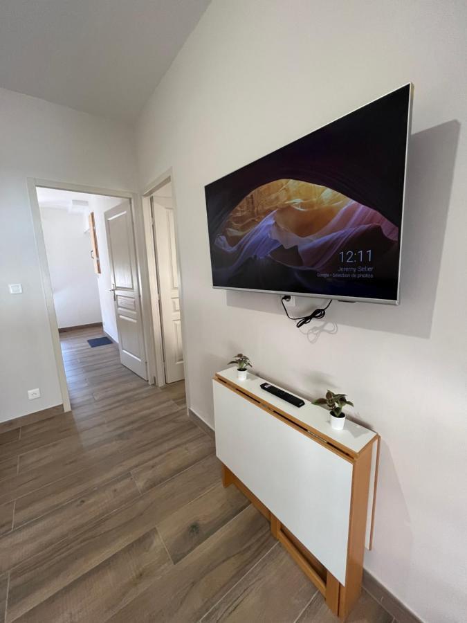 Appartement Renove A 15 Min De Lyon Saint-Fons エクステリア 写真
